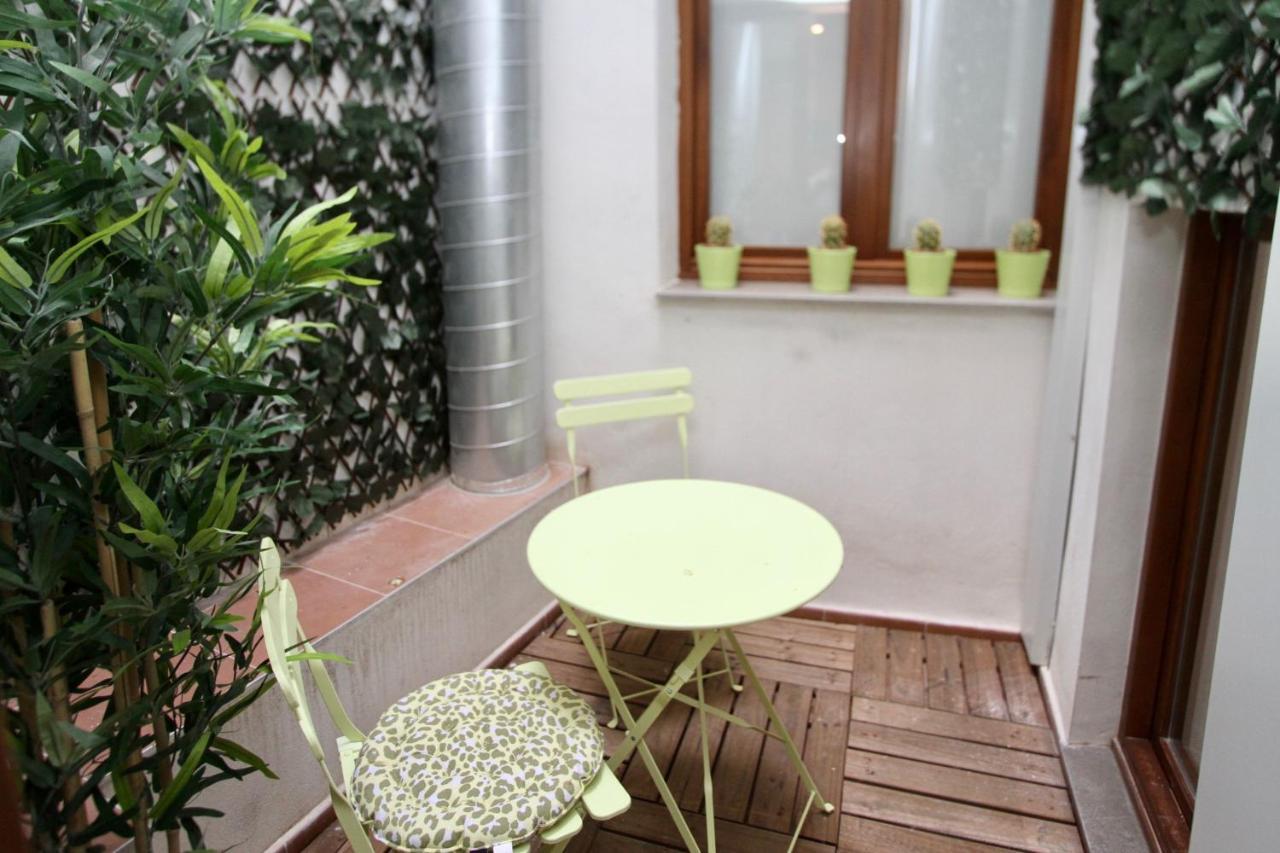 Apartamentos Inside Centro Granada Eksteriør billede